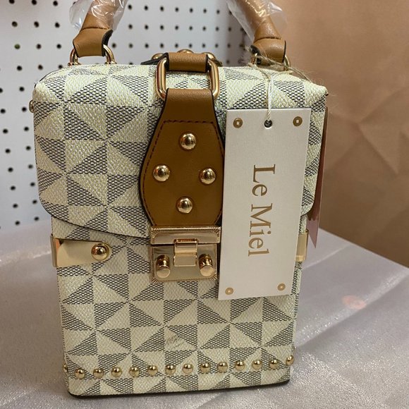 Le Miel Handbags - *Sold* NEW!!! Monogram Boxy Crossbody Bag - Beige